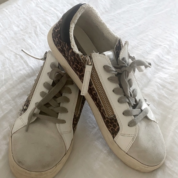 Steve Madden Sneakers - Picture 1 of 10